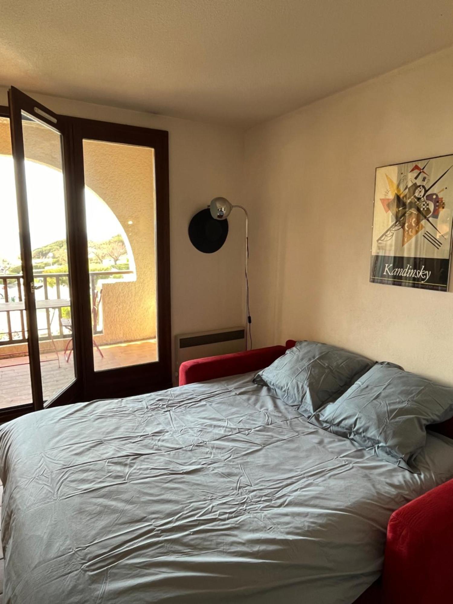 Studio Lumineux, Avec Vue Mer - Conciergerie Regnier - Apartamento Sausset-les-Pins Exterior foto